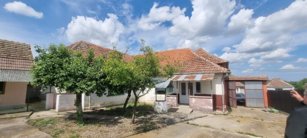 casa de vanzare Girisul Negru - Acasa Oradea Agentie imobiliara